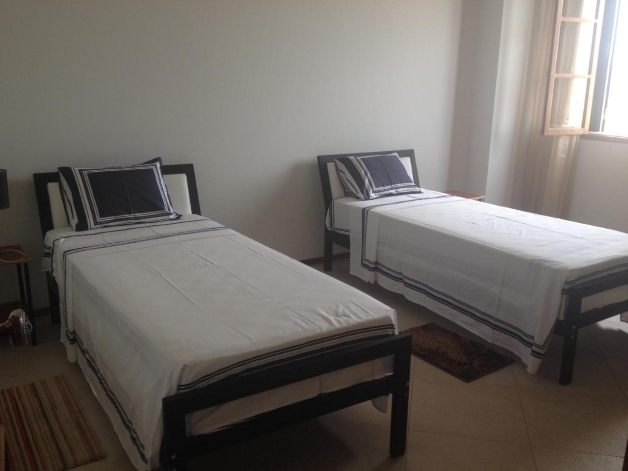Residencial Monte Cara Bed and Breakfast Mindelo Exteriör bild